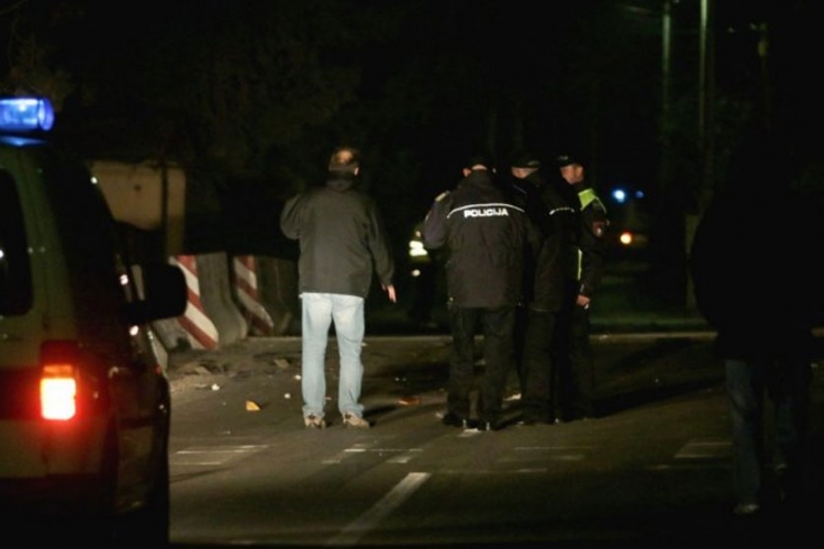 Kakanj: U povratku sa momačke večeri poginuo 30-godišnjak, iza njega ostala trudna žena