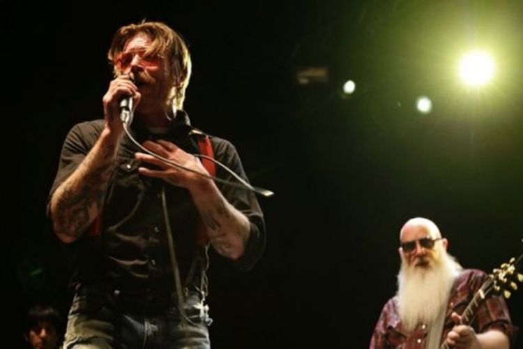 Bend Eagles of Death Metal nastupio u Parizu tri mjeseca nakon napada