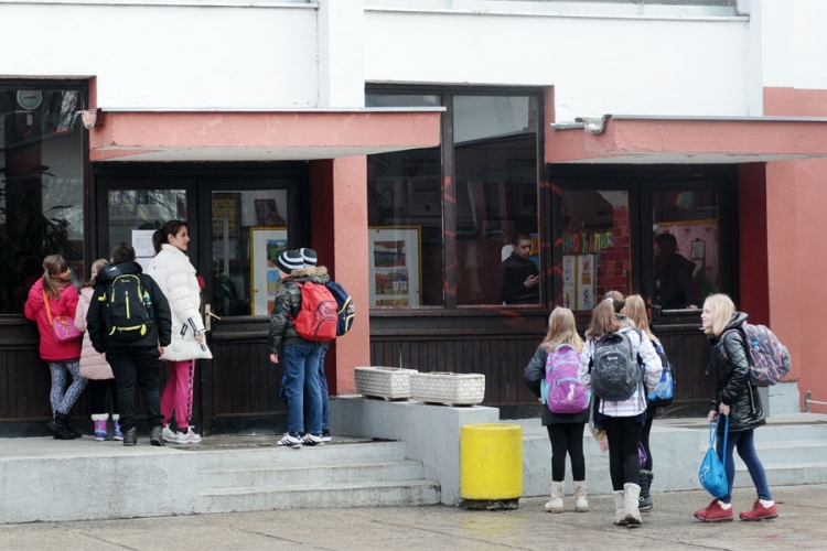 Škole odustale od privatnih zaštitara