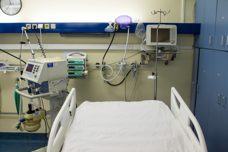 Donacija Hemofarm Fondacije Službi intenzivne medicine UKC RS