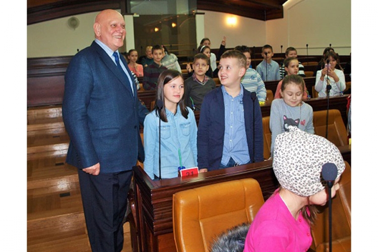 Banjaluka: Gavranović odgovarao na pitanja đaka