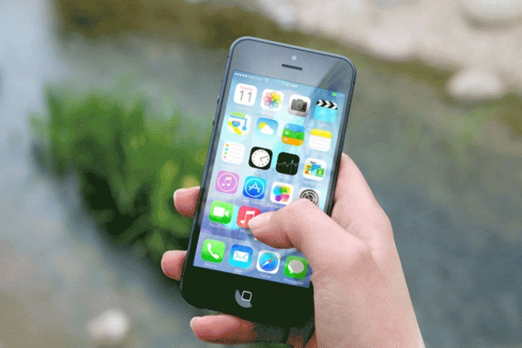 Evo šta tačno znači "i" u iPhoneu