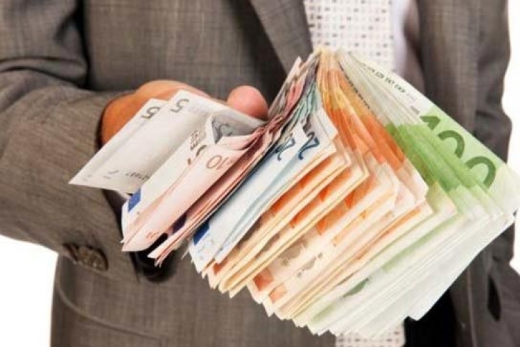 Hrvatski milioneri "teški" 7,35 milijardi evra