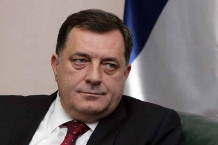 Dodik: Pavlović banka neće biti urušena, treba je ojačati