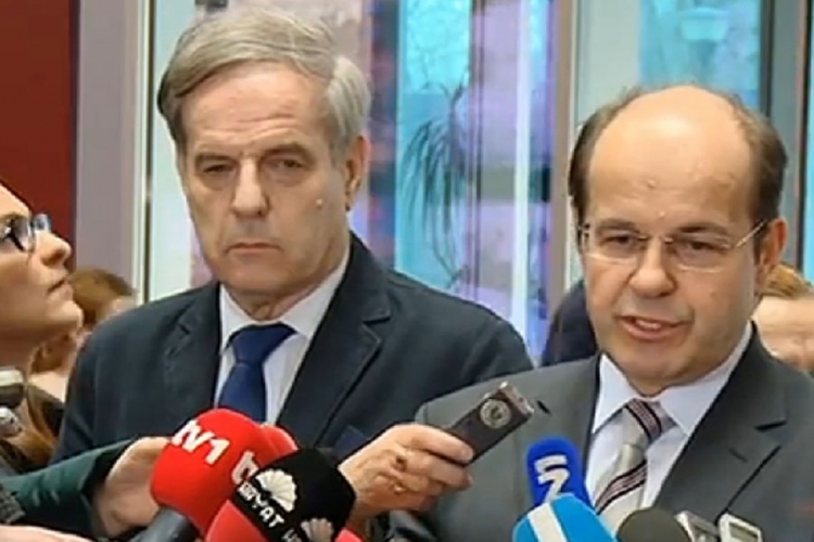 Sastanak SDA - SBB: Dautbašić ostaje kandidat SBB-a, SDA uvažava prijedlog


