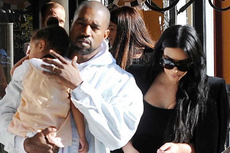 Kim Kardašijan objavila prvu fotografiju sinčića Sainta (FOTO)