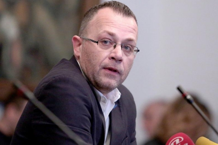 Hasanbegović: Jedina istinska pobjeda Hrvata je u ratu iz 90-tih