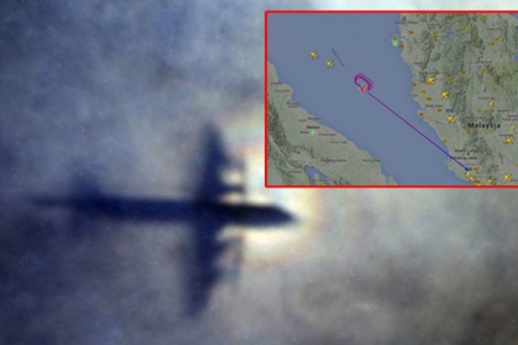 Izbjegnuta nova nesreća aviona "Malezija Erlajns": Curilo gorivo, avion prinudno sletio