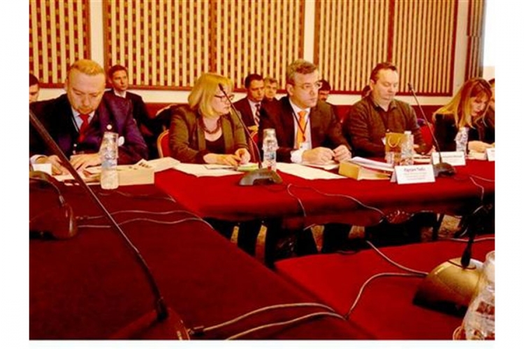 Tadić na konferenciji o proširenju EU