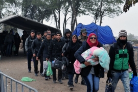 U Srbiji 627 "zaglavljenih migranata"