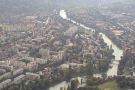 Danas pretežno oblačno, uveče kiša