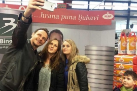 Popularni glumac uveseljavao kupce u Tržnom centru "Bingo"