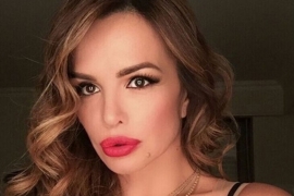 Severina u mini korsetu prkosi zimi (FOTO)