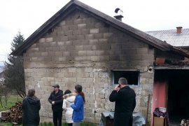 Bihać: Izgorjela kuća petočlane porodice


