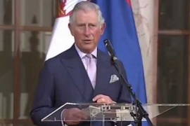 Prinč Čarls govor na prijemu počeo na srpskom jeziku
