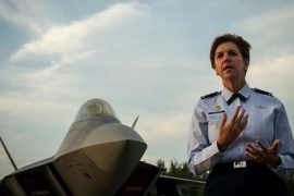 Vašington: General Lori Robinson novi šef američke Sjeverne komande