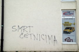Grafiti “smrt četnicima “ na pošti u Istočnom Sarajevu