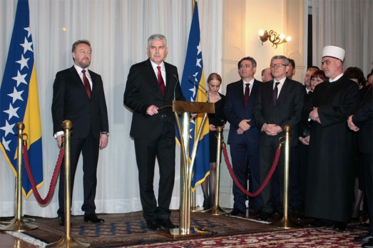 Čović na prijemu povodom 1. marta: Pravi put BiH ka evroatlanskim integracijama