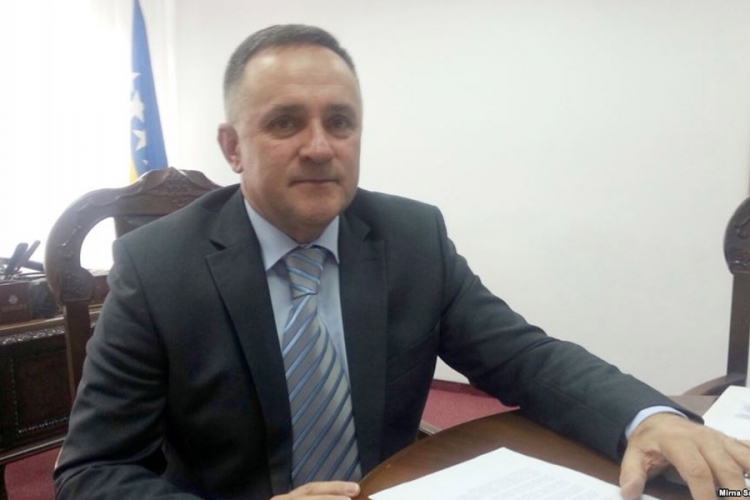 Vasić: Zadržati carinski režim za 250 proizvoda