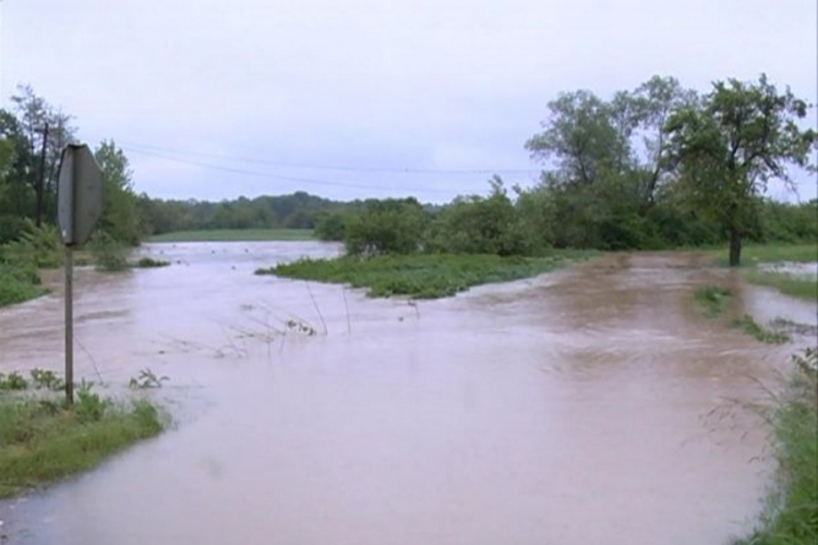 Drina izliva u priobalju naselja Janja