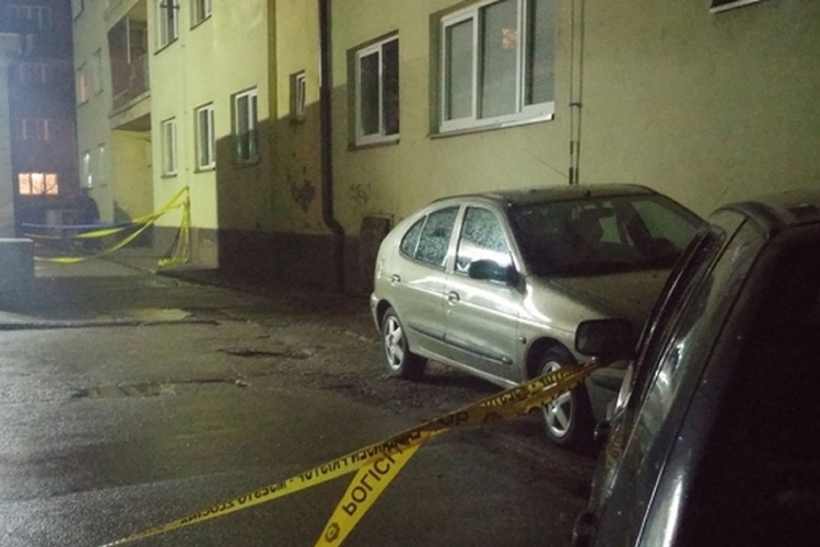Ubistvo u Zenici: Igrač Čelika Senid Kulačić preminuo nakon ubadanja nožem u centru grada


