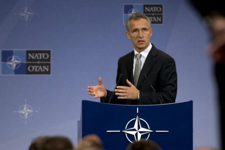 Stoltenberg optužuje Rusiju