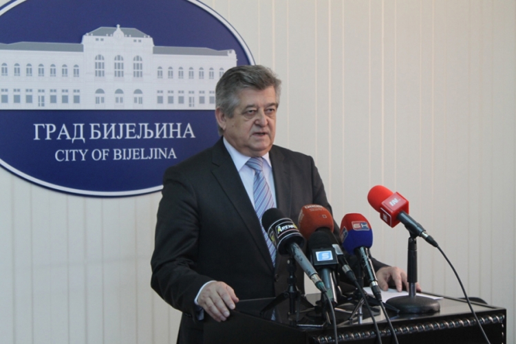 Mićić: Nema veće opasnosti od poplava