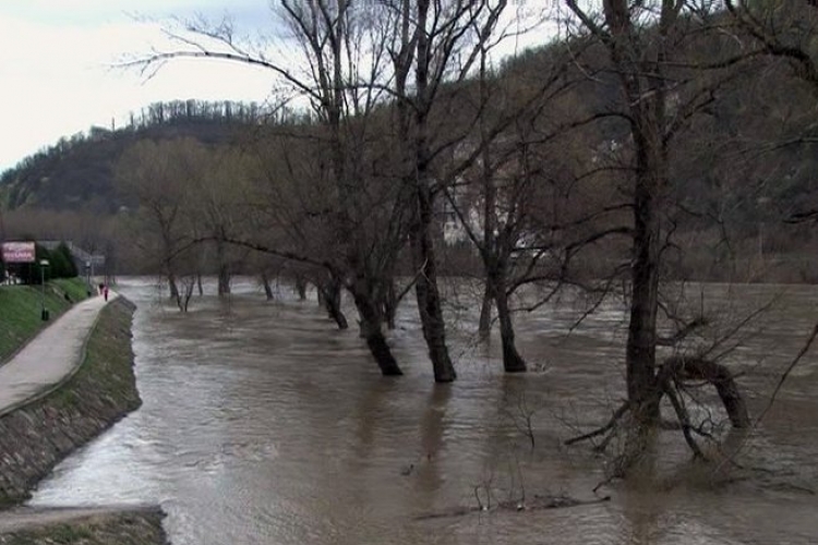 Vodostaji Save i Drine u blagom porastu, bez opasnosti od većih izlivanja
