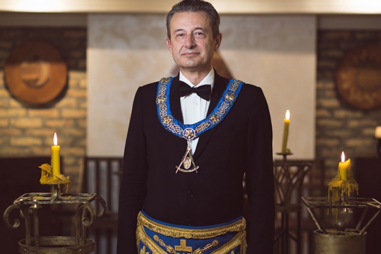 Šef srpskih masona izdao svoju zemlju, traži se smjena