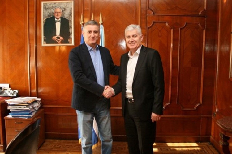 Čović - Karamarko: Realno da BiH početkom 2017. dobije status kandidata za članstvo u EU