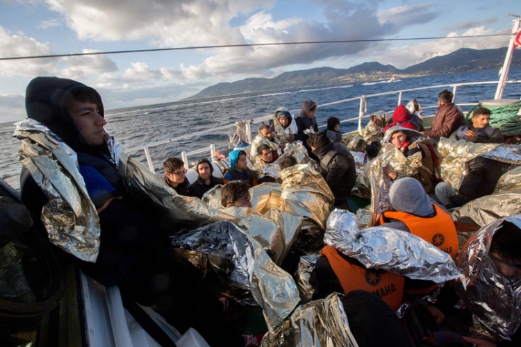 Kraj Balkanske rute, moguće rute preko Albanije,Crne Gore, Bugarske