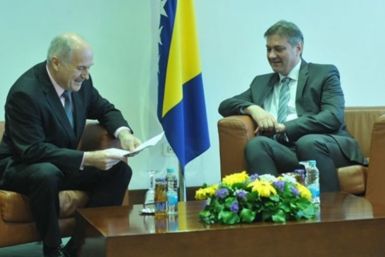 Zvizdić - Incko: Povećati efikasnost i profesionalnost u institucijama BiH