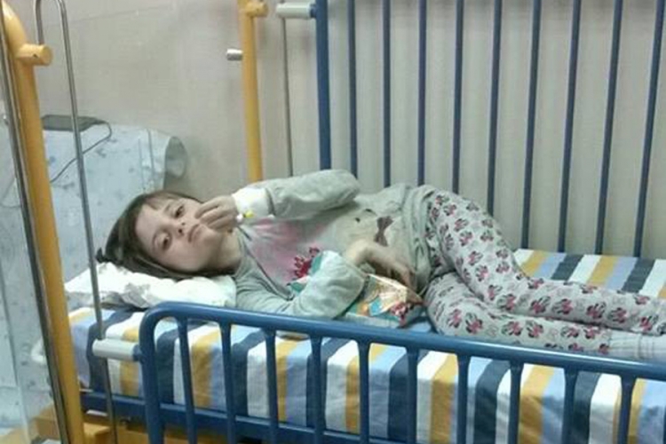 Šestogodišnja Tea se s osmijehom bori protiv bolesti