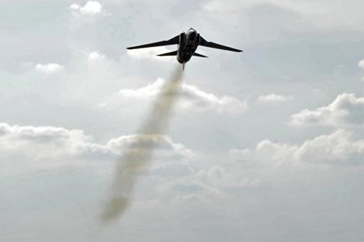 Avion sirijske avijacije oboren u provinciji Hama