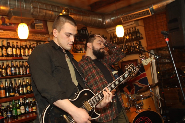 Peckham Live Stage: Bendovi priredili svirku na drugačiji način