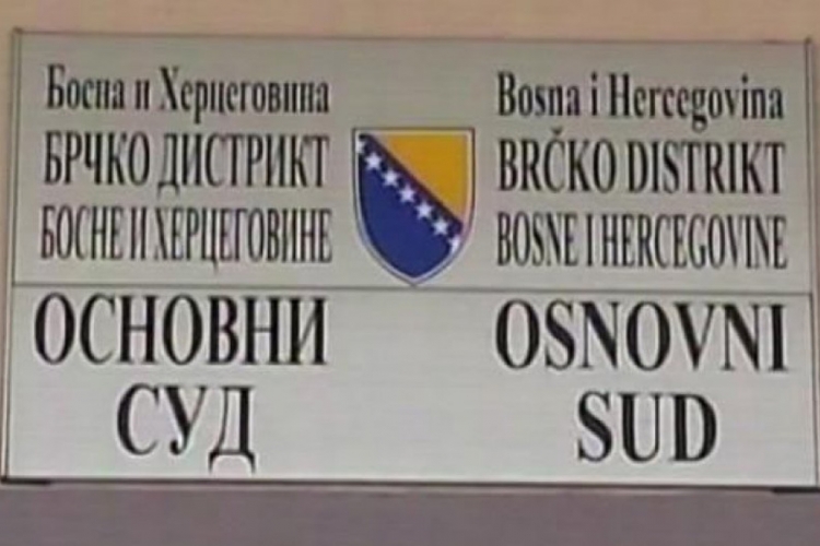 Advokat Milenko Simikić potvrdio da je bio osuđen 2004. godine