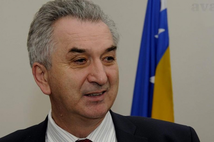 Šarović: Zakon o veterinarstvu, poljoprivredi i hrani mora u proceduru
