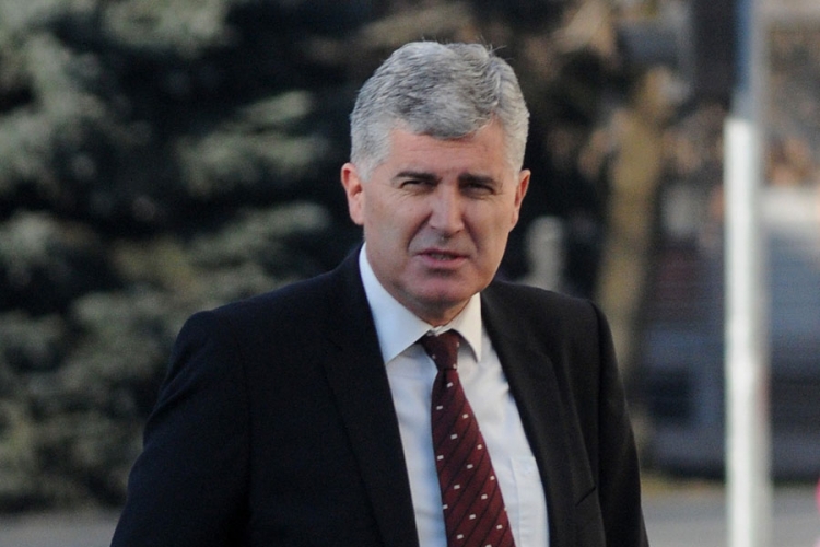 Čović: HDZ će u parlament uputiti prijedloge za ''Sejdić-Finci" i Mostar