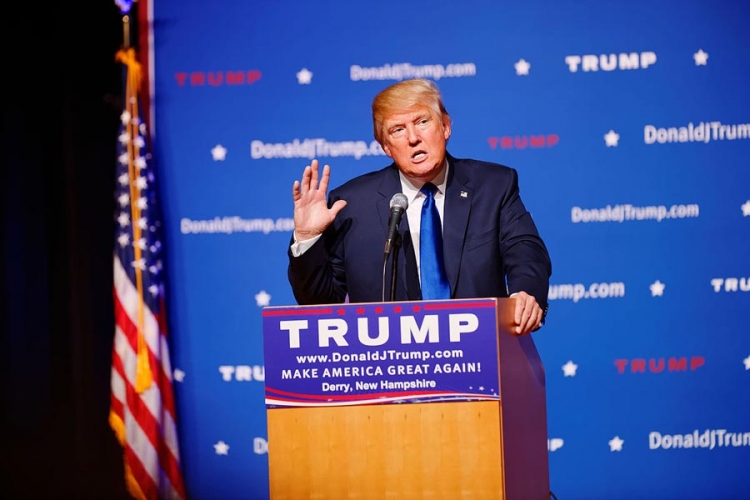 Anonimusi objavili rat Donaldu Trampu