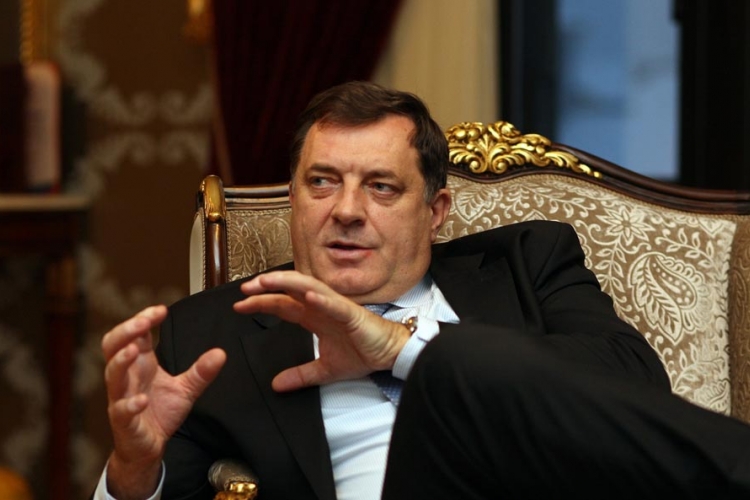 SNSD-u odgovara Bosić na čelu SDS-a zbog njegove nesposobnosti