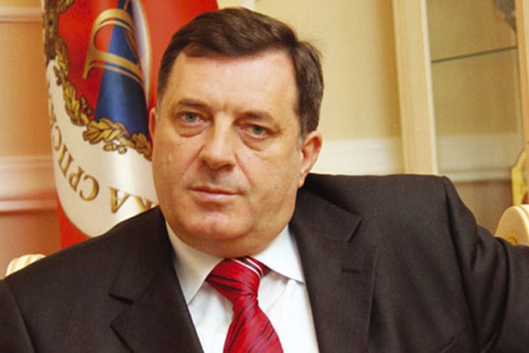 Na Mrakovici danas sastanak rukovodstava SNSD-a, DNS-a i SP-a