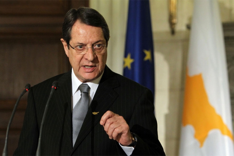 Kipar ulaže veto na sporazum o migrantima?