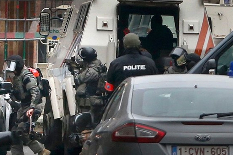 Belgijski ministar potvrdio hapšenje najtraženijeg teroriste Salaha Abdeslama (VIDEO)