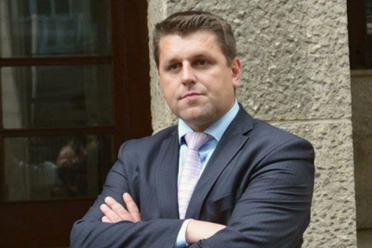 Ćamil Duraković: Ispoštovaću poziv Izetbegovića da smirimo tenzije