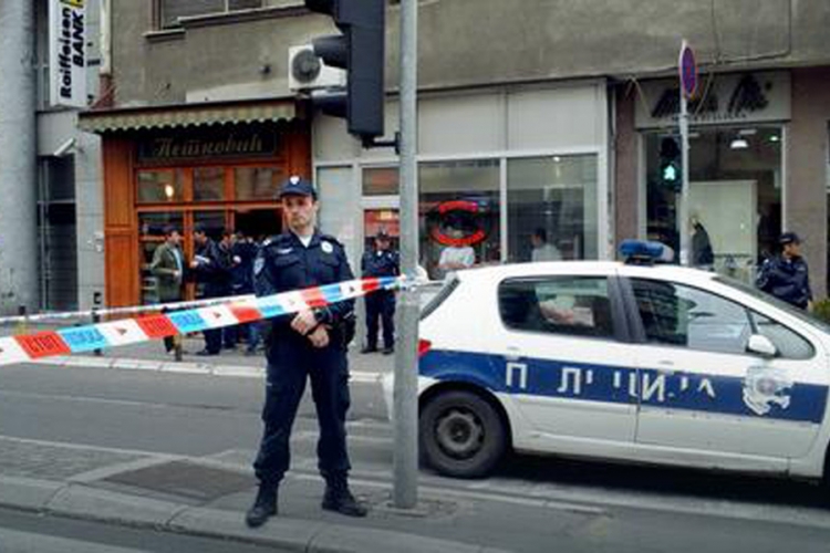 Identifikovan muškarac koji se raznio u poslastičarnici