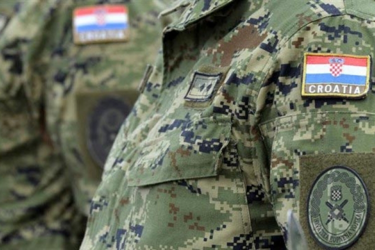 Hrvatska ozakonila slanje vojske na granicu, opozicija protiv