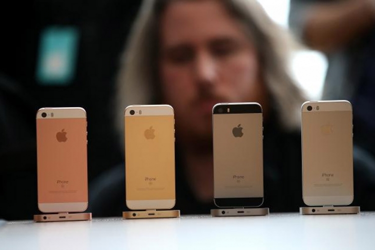 Apple predstavio iPhone SE i iPad Pro