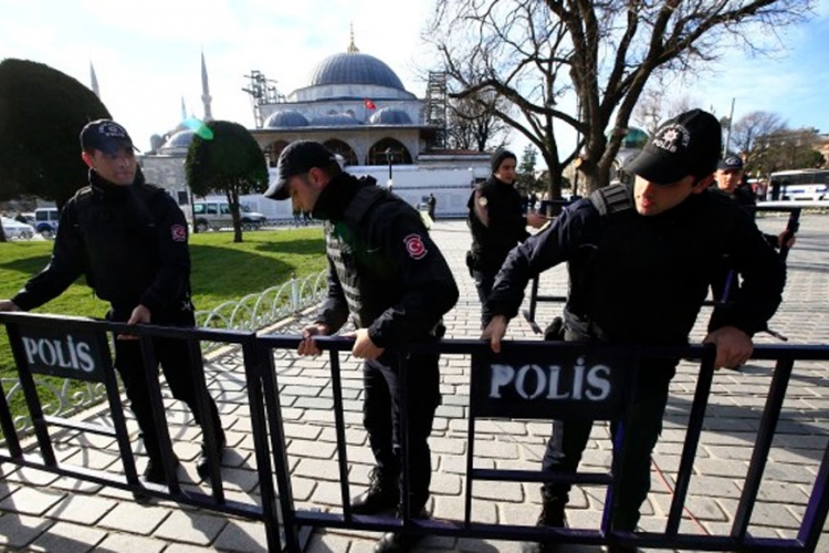 Uhapšene tri osobe koje su planirale novi napad u Istanbulu