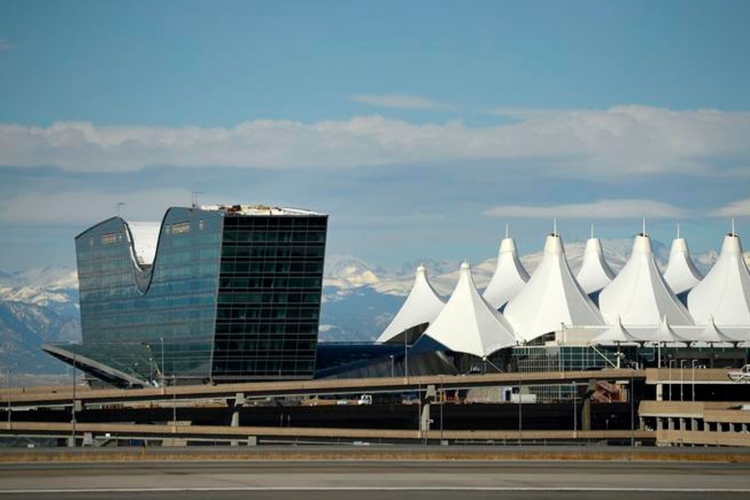 Djelimično evekuisan aerodrom u Denveru