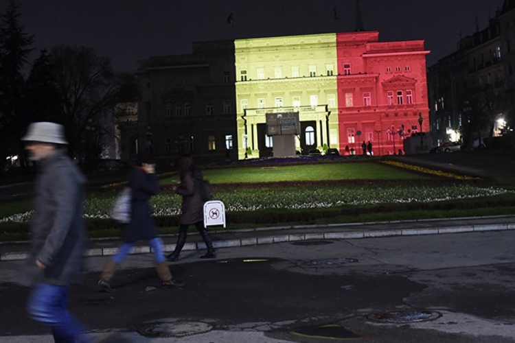 Poznate građevine u bojama belgijske zastave